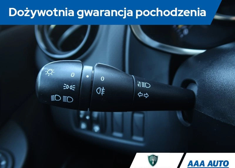 Renault Clio cena 27000 przebieg: 103882, rok produkcji 2014 z Tychowo małe 277